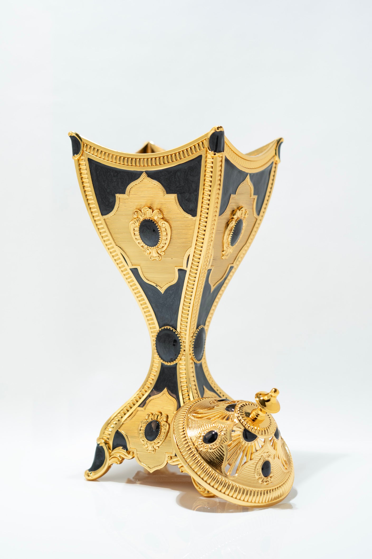 Luxury Gold and Black Arabic Incense Burner Set