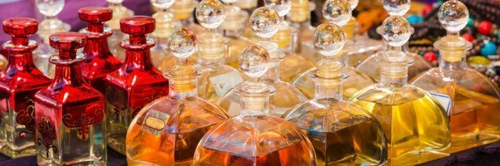 Make Your Arabic Perfume Last: Practical Longevity Techniques